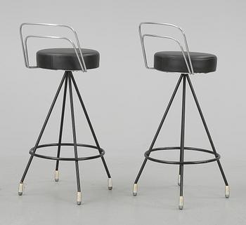 BARDISK och BARSTOLAR, 5 st, 1950-tal.