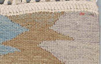 CARPET. "Solfläckar". Tapestry weave (Gobelängteknik). 612,5 x 413,5 cm. Signed AB MMF BN.