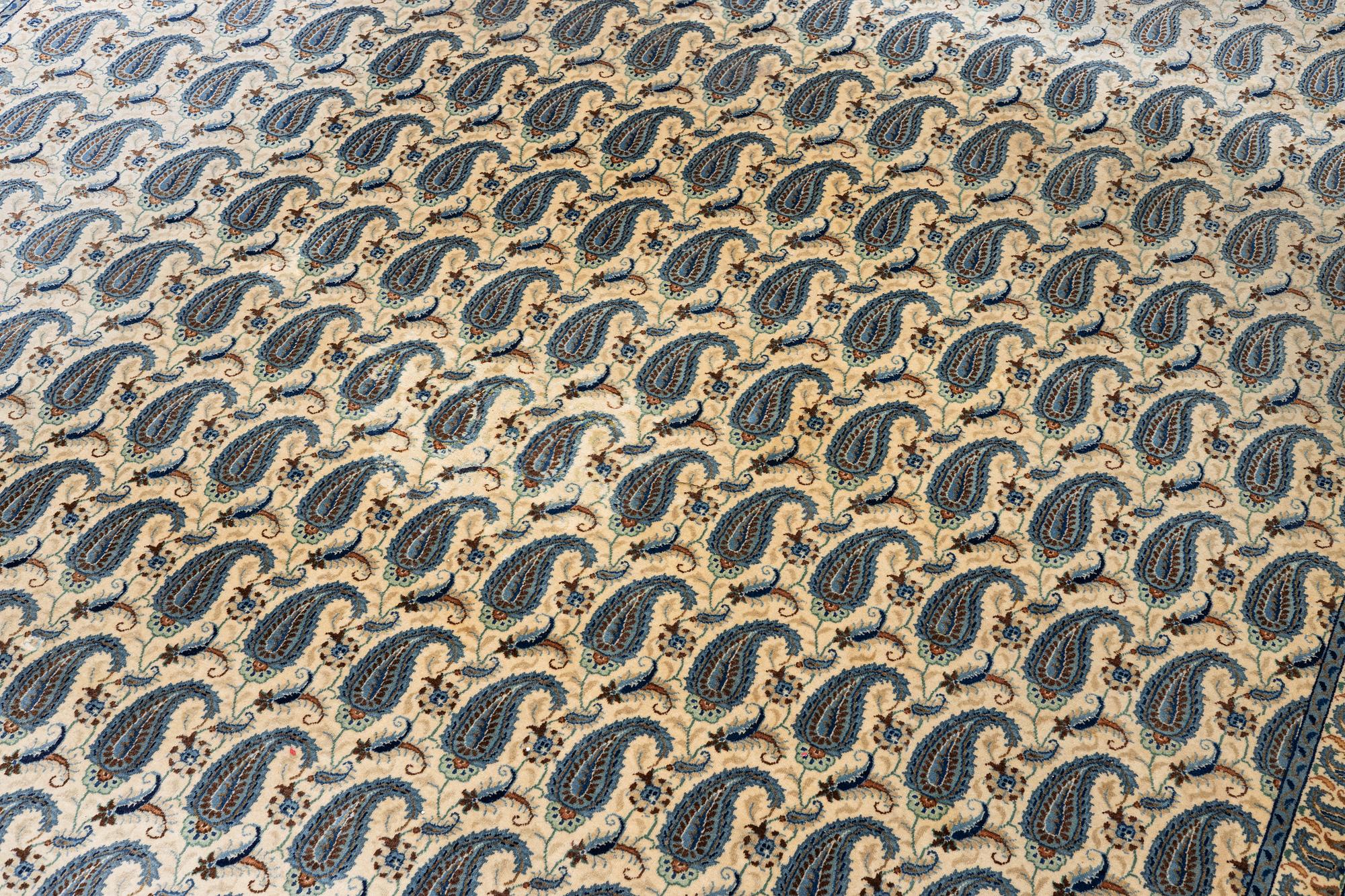 Matta, Keshan, ca 433 x 305 cm.