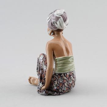 FIGUR, porslin, Dahl Jensen, Danmark.