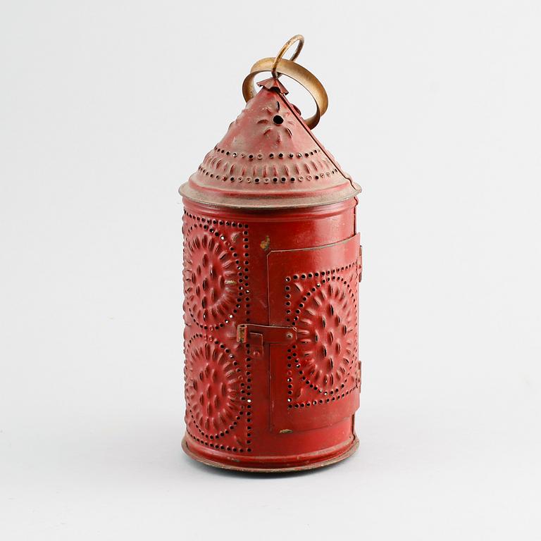 LYKTA, rödmålad plåt, 1800-tal.