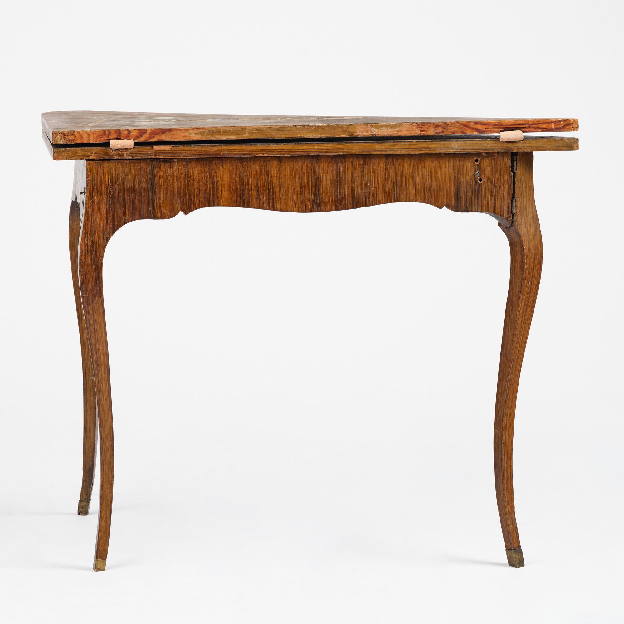 A faux-bois rococo cards table 'à l´hombre', Sweden, later part 18th century.