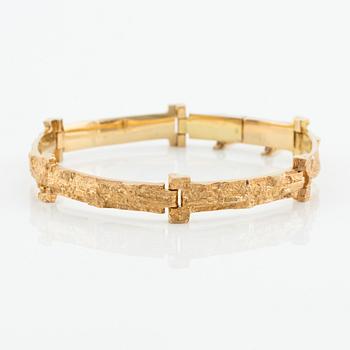 Björn Weckström, a bracelet, 18K gold, "Tundra", Lapponia, Finland.