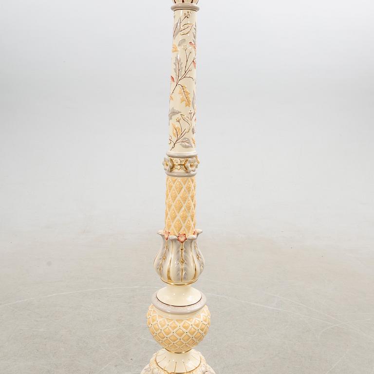 Golvlampa/Fotogenlampa Nyrenässans Rörstrand sent 1800-tal.