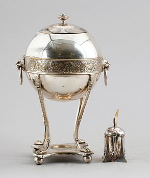 TEKÖK SAMT SENAPSKAR, 2 delar, nysilver, WMF, tidigt 1900-tal.