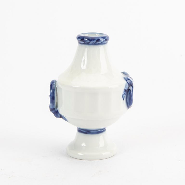 A 107 pcs "Blå vifte" dinner service Royal Copenhagen.