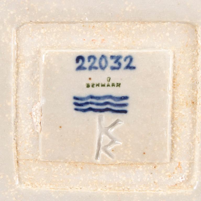 Knud Kyhn, Royal Copenhagen, relief, Denmark.