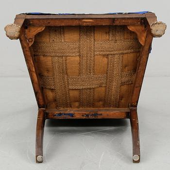 KARMSTOL, empire, märkt HGK från Kungliga Husgerådskammaren, 1800-talets första hälft.