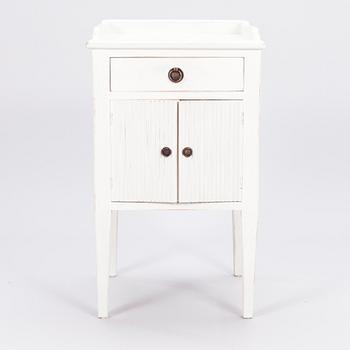 A 20th century Gustavian style night stand.