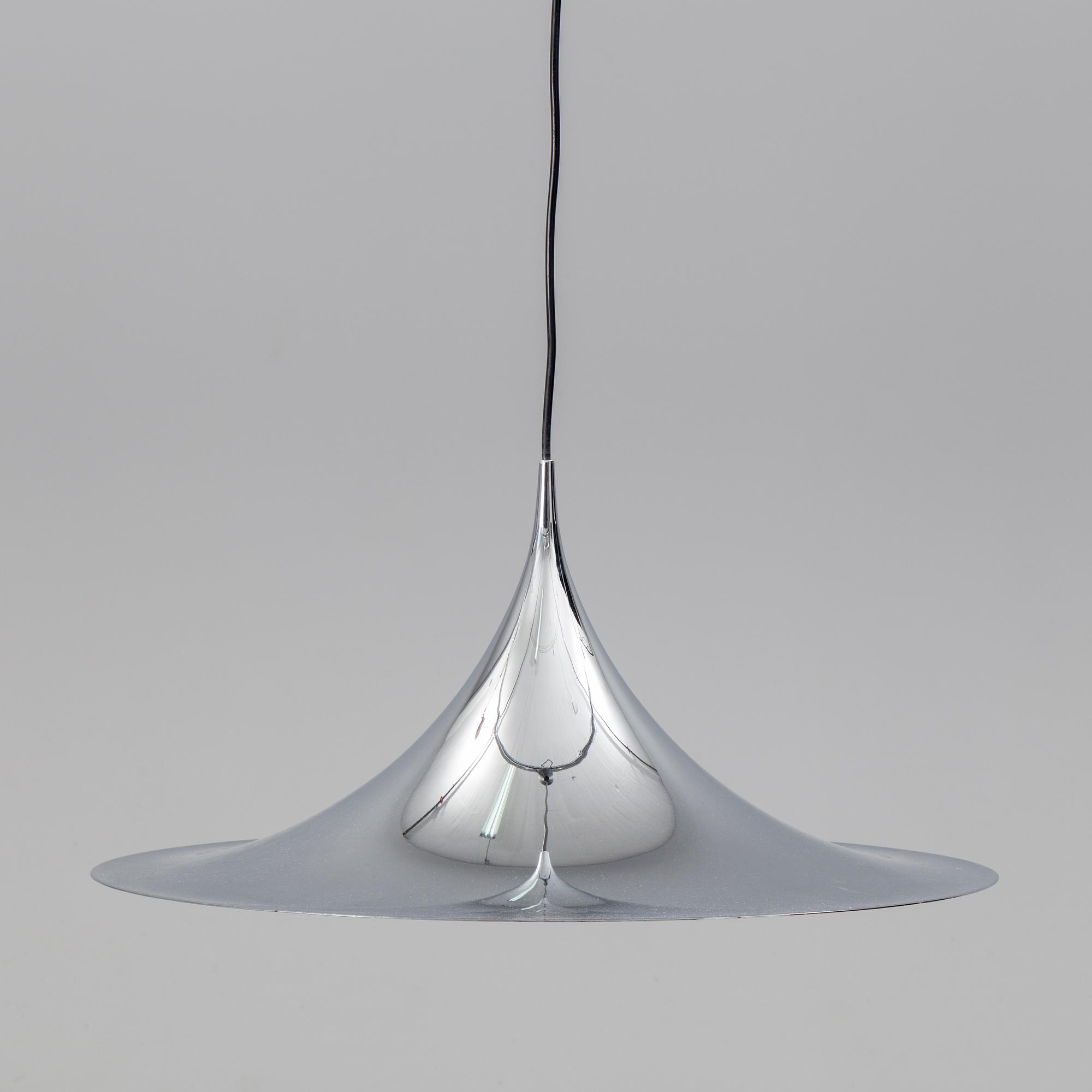CLAUS BONDERUP & TORSTEN THORUP, taklampa, "Semi", Gubi, Danmark.
