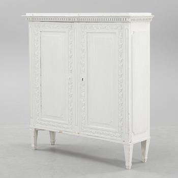 SKÅP, sengustavianskt, 1800-tal.