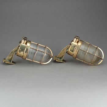 FARTYGSLAMPETTER, ett par, mässing, 1900-talets första hälft.