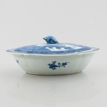 Parti porslin, 10 delar, kompaniporslin, Kina, Qingdynastin 1700-tal samt Jiaqing (1796-1822).