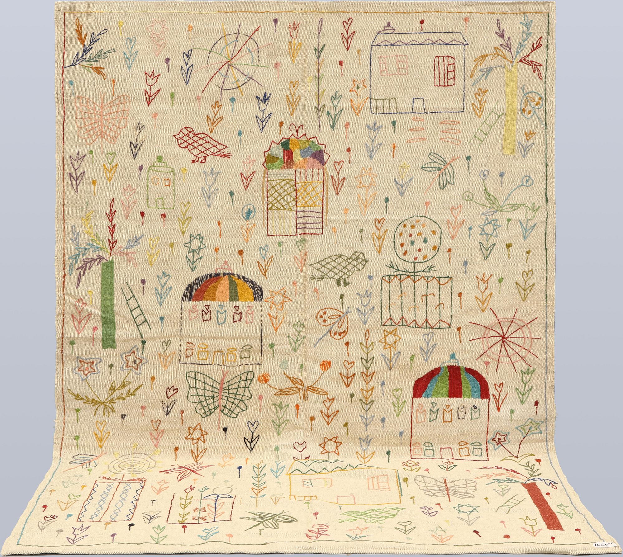 Matta, handbroderad Kelim, ca 239 x 175 cm.