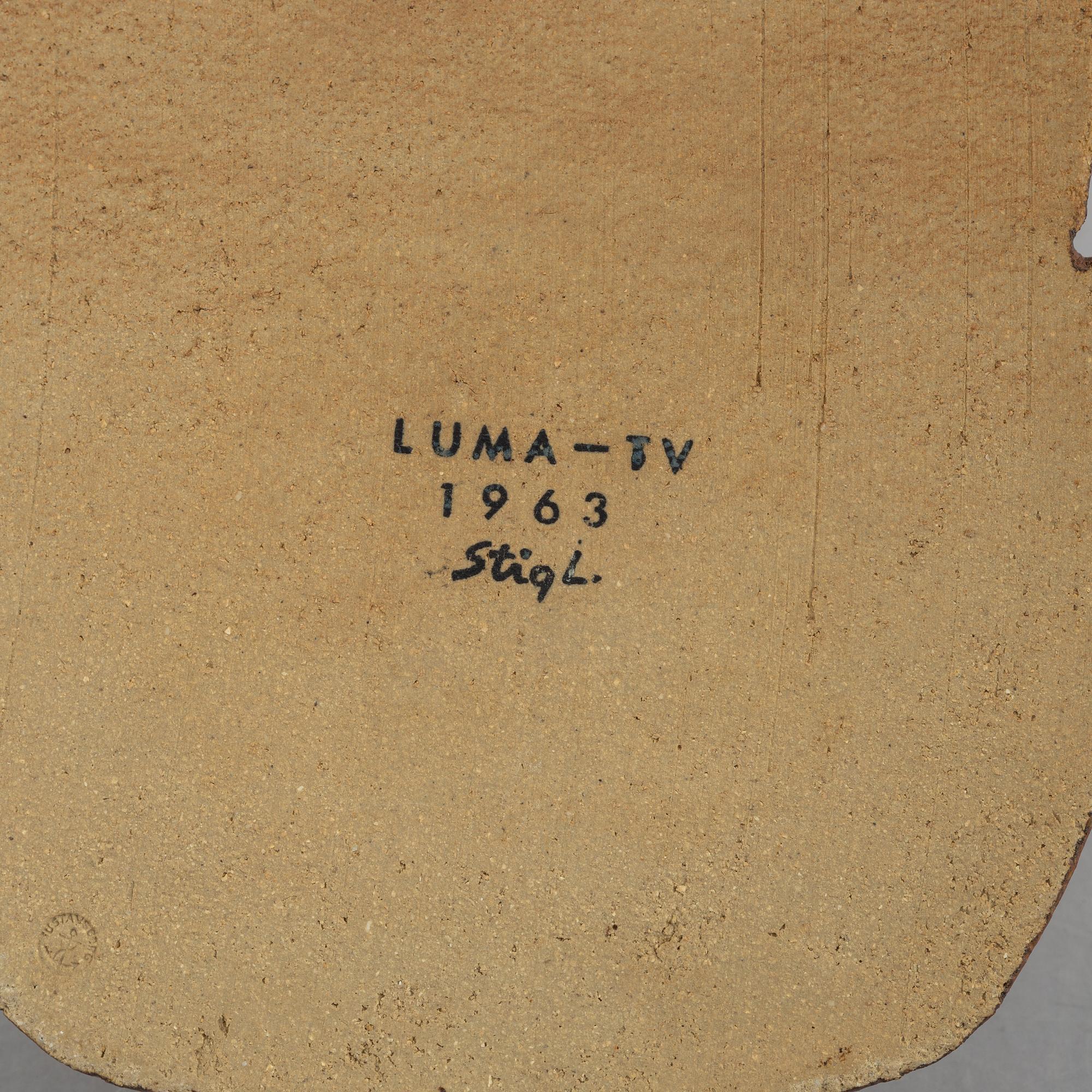 Stig Lindberg, väggplakett, "Luma-TV", Gustavsberg, 1963.