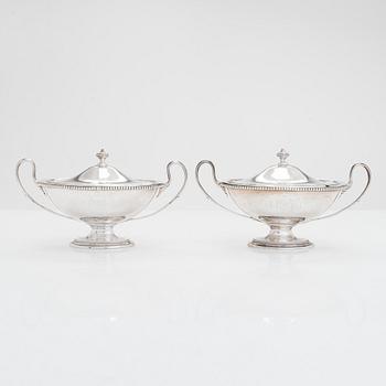 A pair of sterling silver sauce boats, London 1786. Unclear maker's mark,