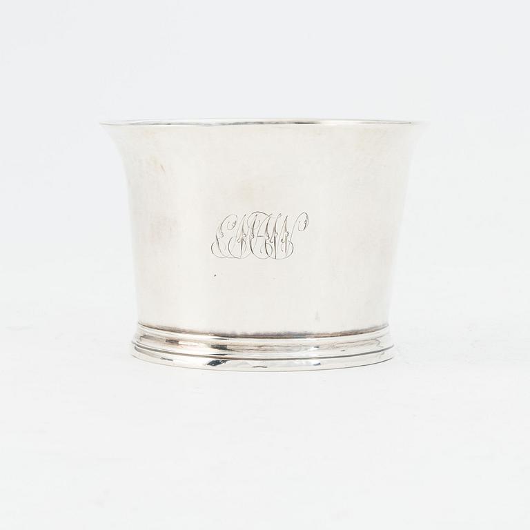 An English silver bowl, mark of James Goodwin, London 1714.