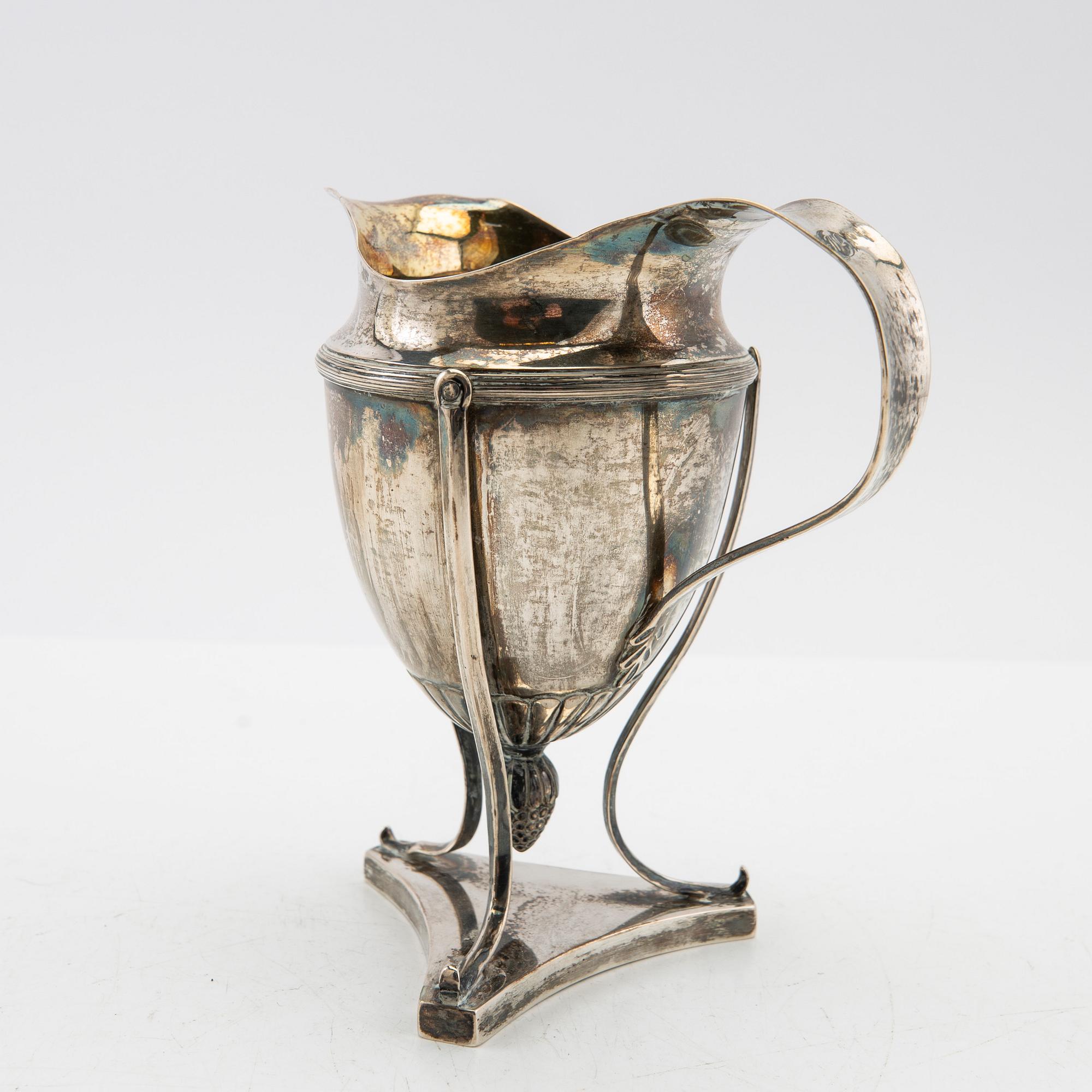 Cream jug, silver, 1806.