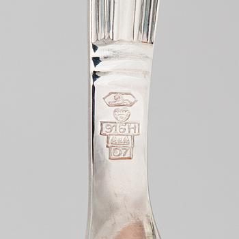 Holger Rasmussen, A 41-piece set of 'Margit' silver cutlery, Hämeenlinna ja Helsinki 1964-68.