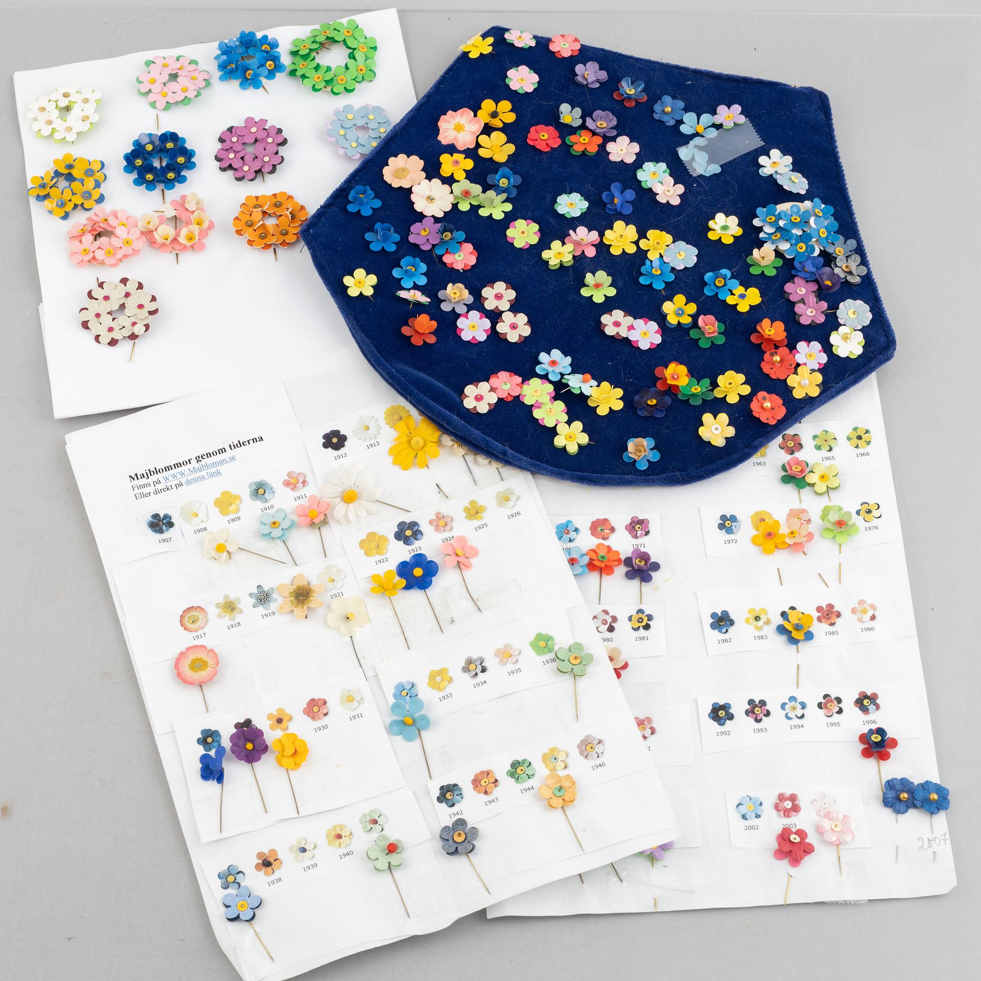 Majblommor samt kransar, ca 100 st, 1908-2015.