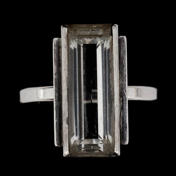 RING, silver och bergkristall, Wiwen Nilsson, Lund. Vikt ca 7 gram.