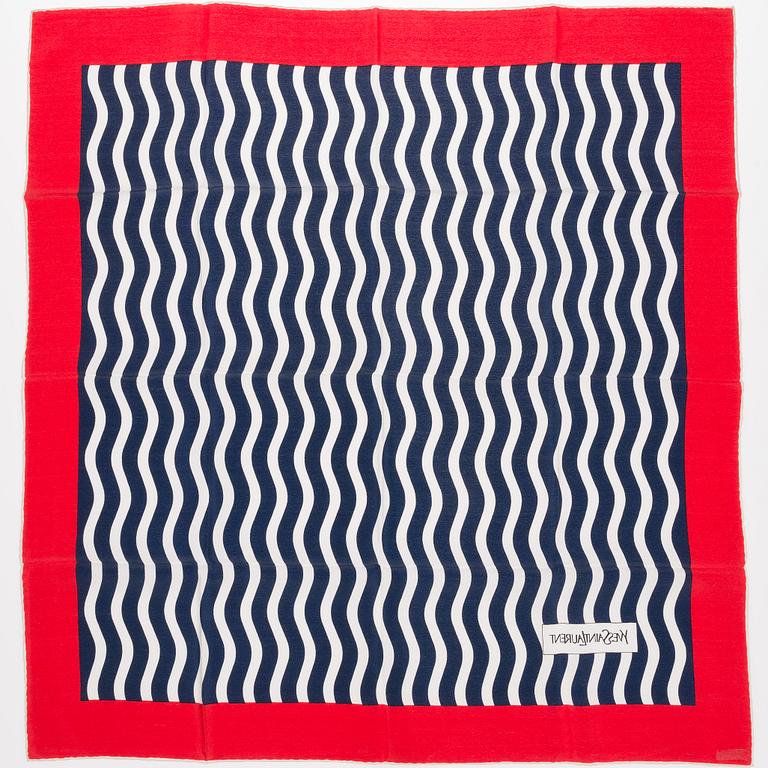 SCARFAR, 3 st, Yves Saint Laurent.