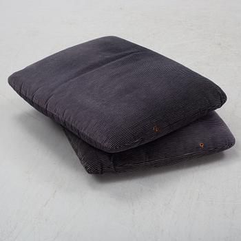 Vico Magistretti, a 'Maralunga' sofa, Cassina, Italy, late 20th Century.