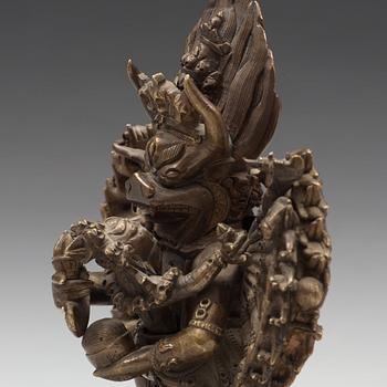 A bronze figure of Yamantaka, Tibet, tidigt 1900-tal.