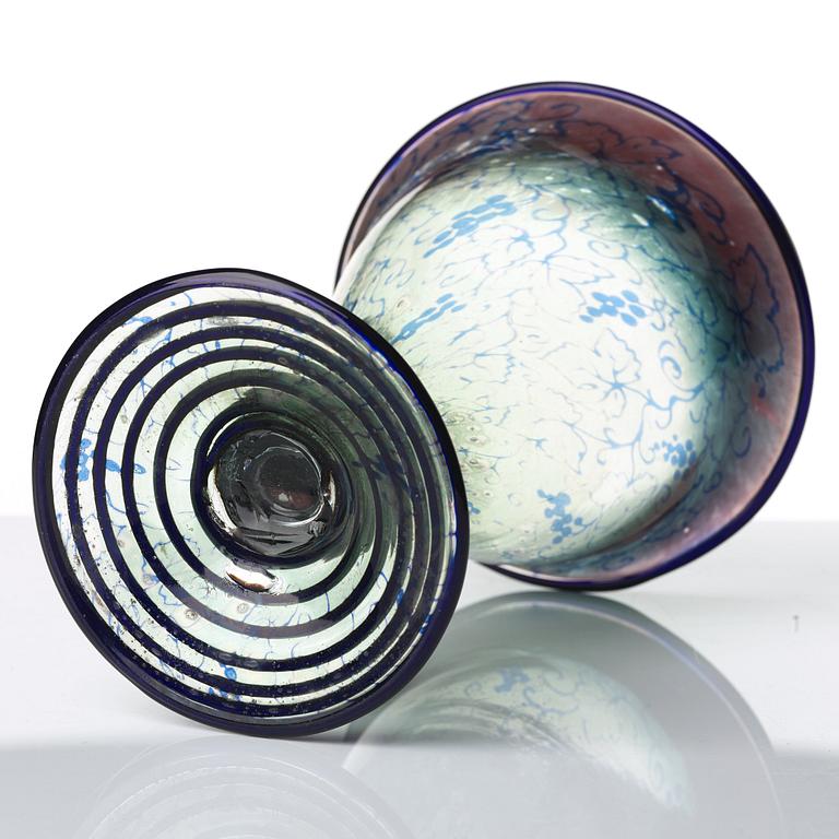 Simon Gate, & Knut Bergqvist, Heinrich Wollman, a graal vase, Orrefors 1918, nr 691.