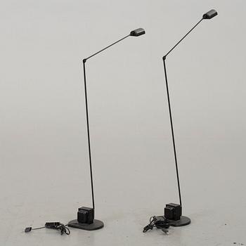 GOLVLAMPOR, ett par, "Daphine", Tommaso Cimini, Lumina, Italien, formgiven 1970-talets slut.