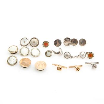 Collection of dress buttons, gold and silver, including those by Axel Georg Björkman, Stockholm 1878.