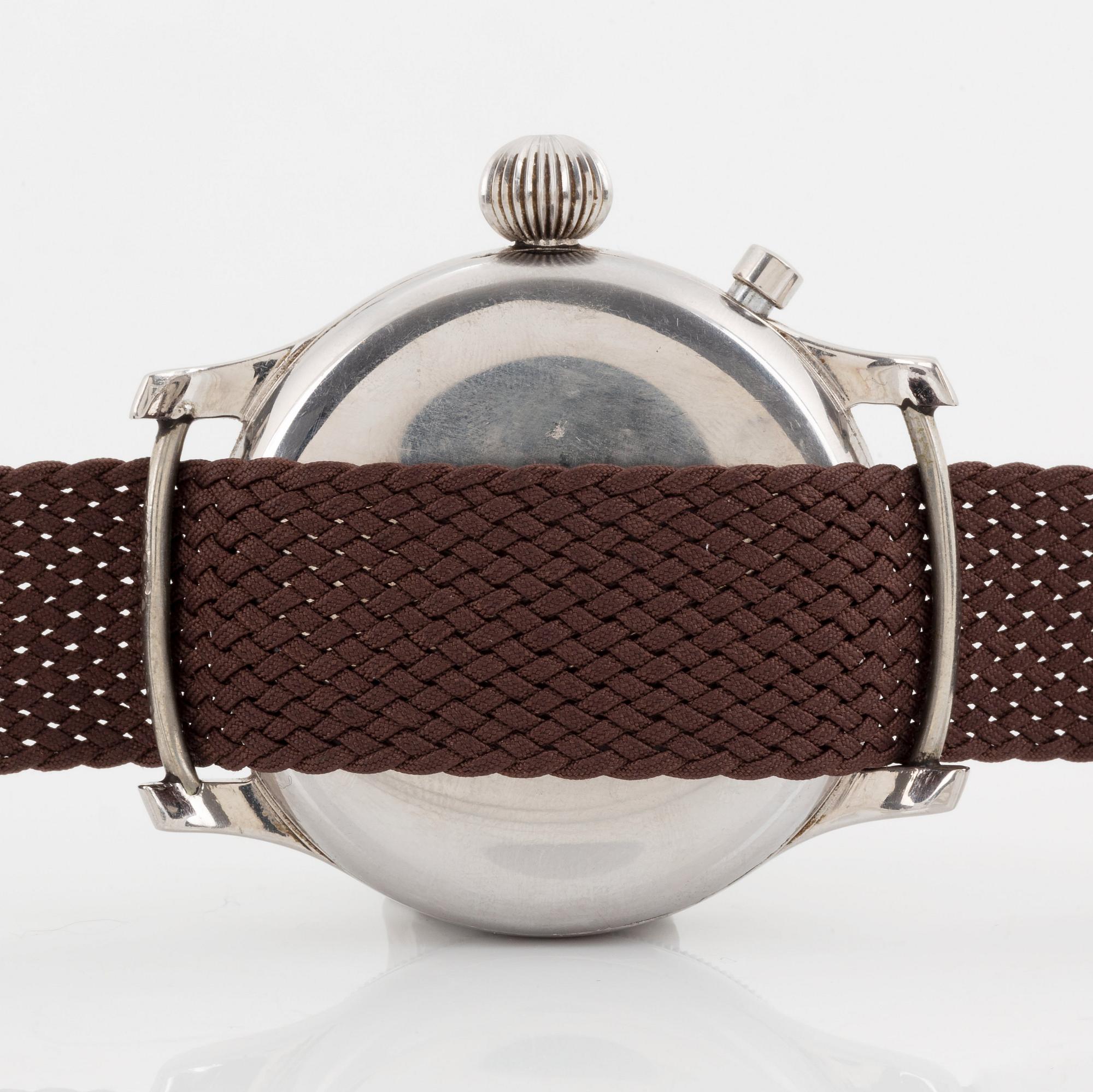 Longines, single button flyback-chronograph, "Oversized".