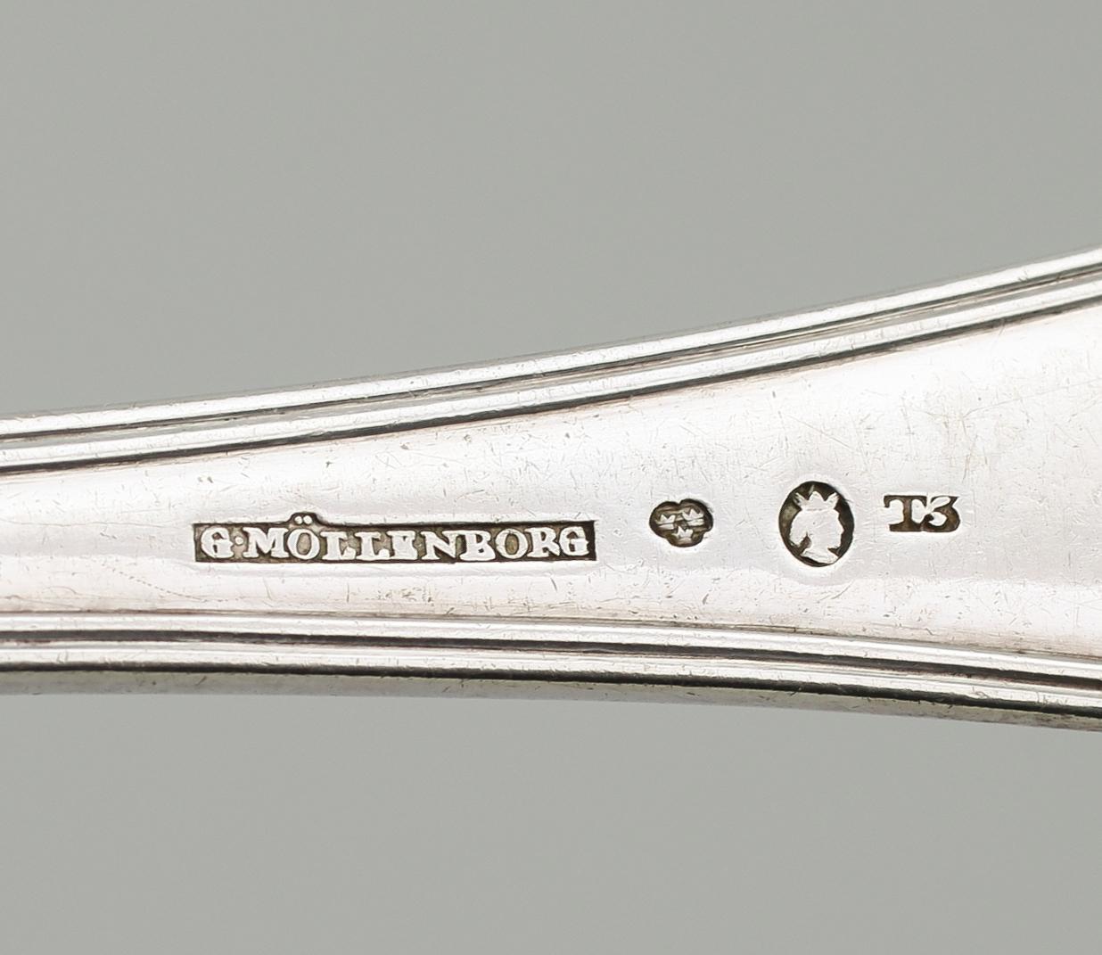 RAGUSKED, silver, Gustaf Möllenborg, Stockholm 1825. Vikt ca 134 gram.