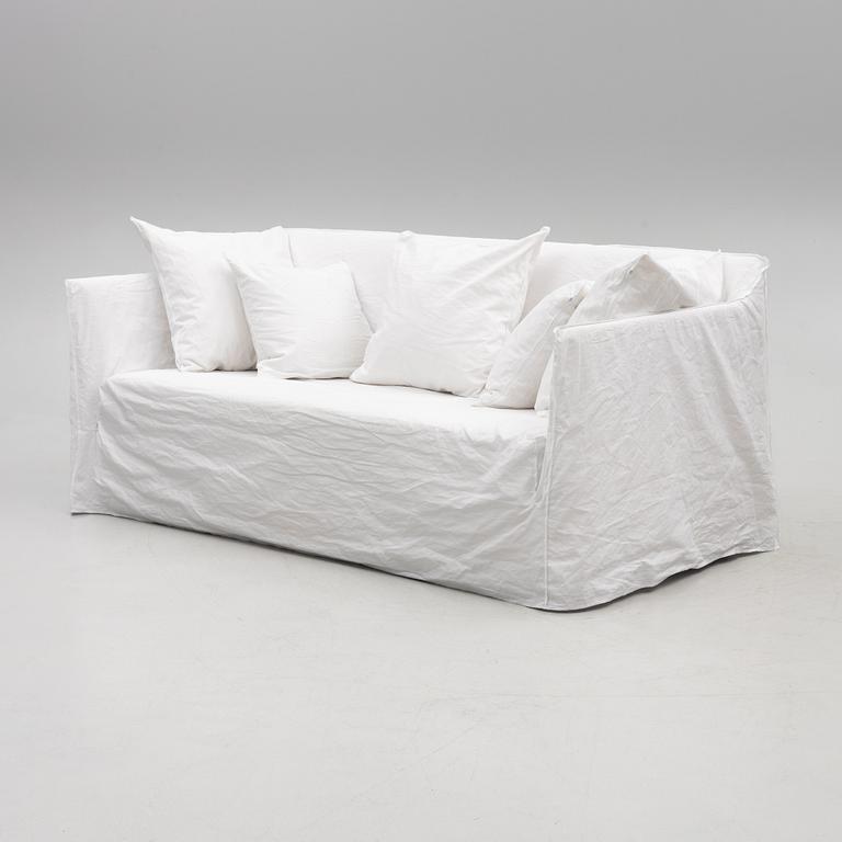 Paola Navone, soffa, "Ghost 10", Gervasoni, Italien.
