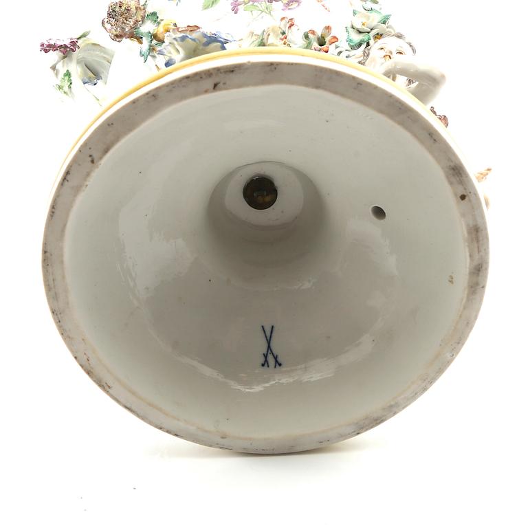 Pottpurri-urna Meissen  rokoko-stil 1910/20-tal.