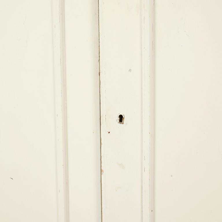 KLÄDSKÅP, 1900-talets början.