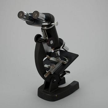 BINOKULÄRT MIKROSKOP, Wetzlar Praecision Optik, Tyskland 1900-talets senare hälft.