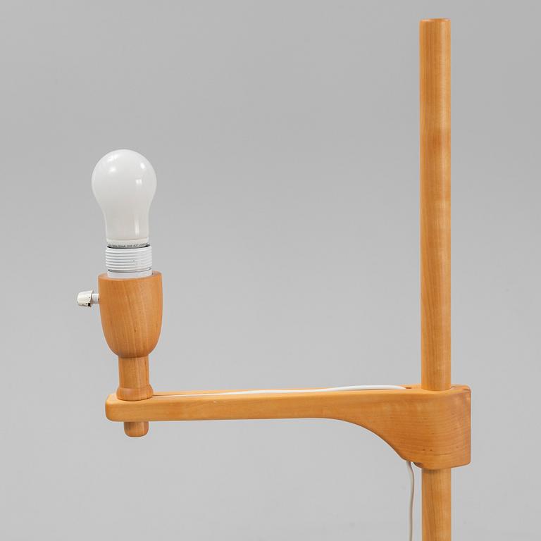 Carl Malmsten, golvlampa, "Staken".
