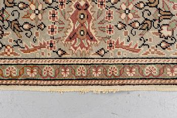 Carpet, Oriental/Eastern Europe, ca 297 x 196 cm.
