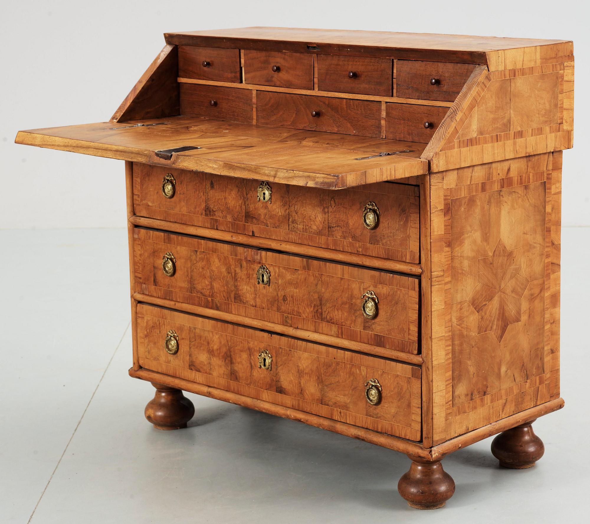 SNEDKLAFFSEKRETÄR, 1700-tal.