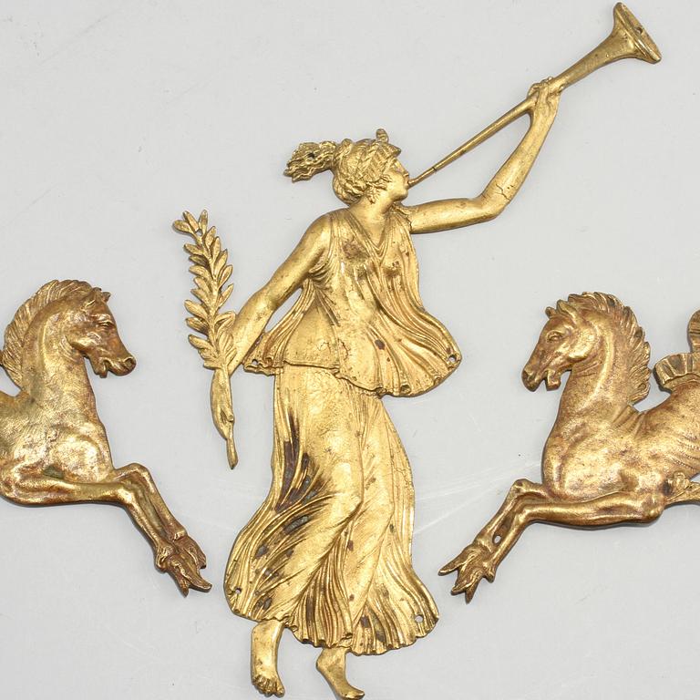 BESLAG, 3 st, brons, 1800-talets första hälft.