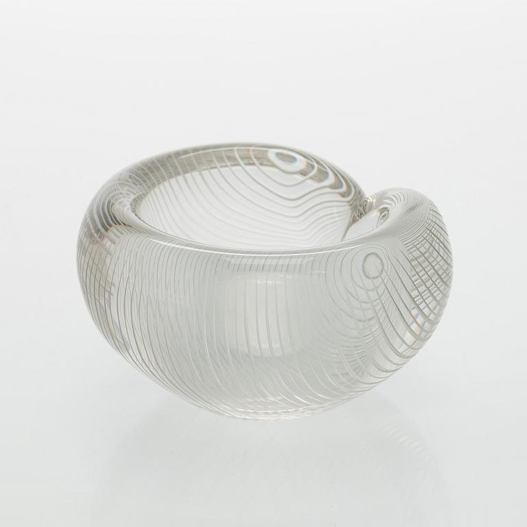Tapio Wirkkala, a model 3327 glass bowl, signed Tapio Wirkkala Iittala -57.