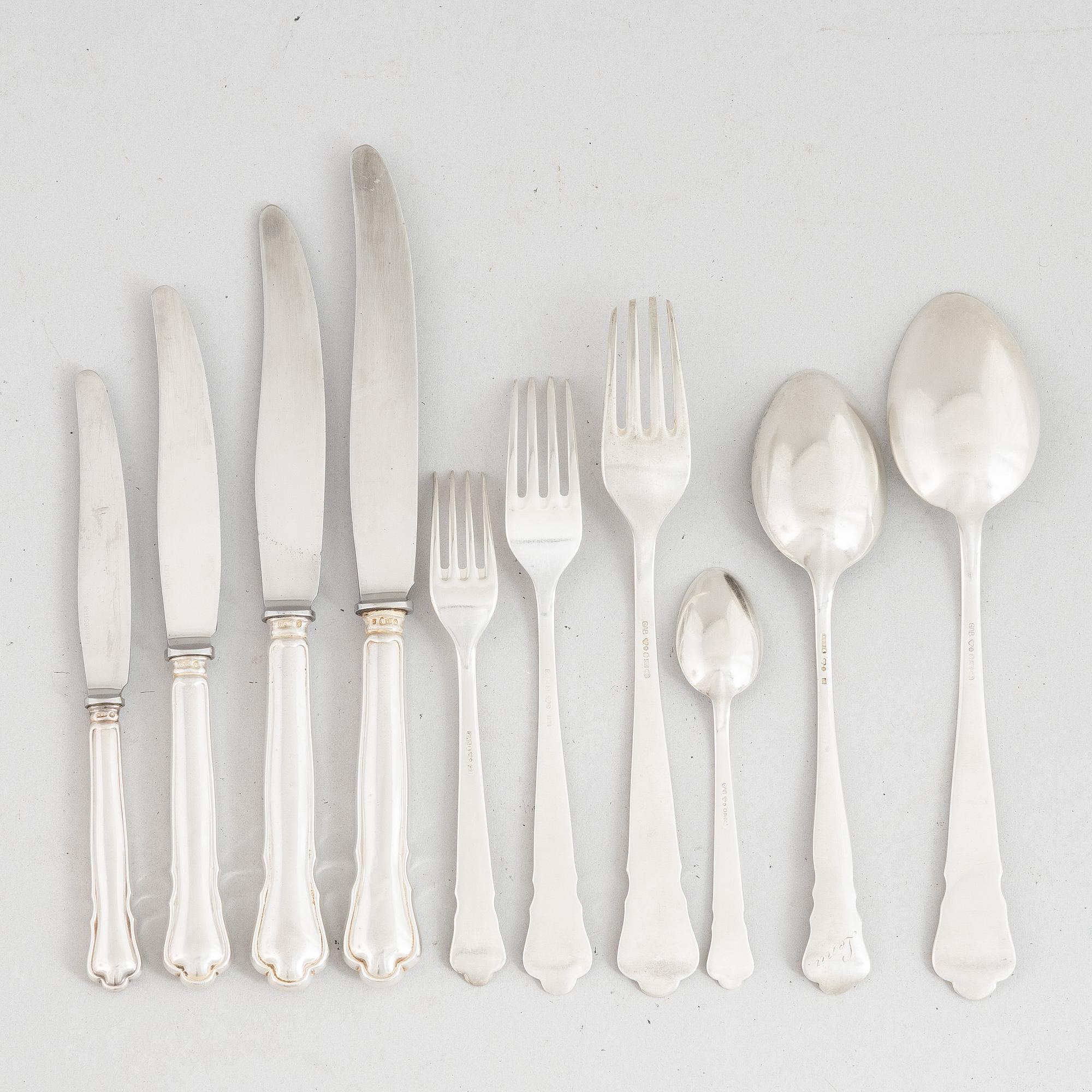 Bestickuppsättning, 108 delar, silver, modell Chippendale, bl a GAB, Stockholm 1953.