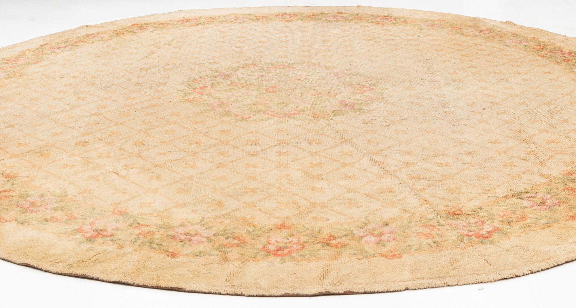 Carpet, Northern Europe around 1900, Knotted Pile, circa 440 x 430 cm.