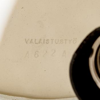 Alvar Aalto,  A 'A622A' ceiling light for Valaistustyö.
