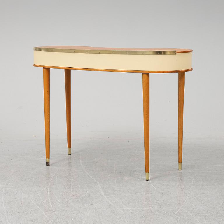 A teak veneered dressing table Halvdan Pettersson möbelfabrik, Tibro, 1950's.