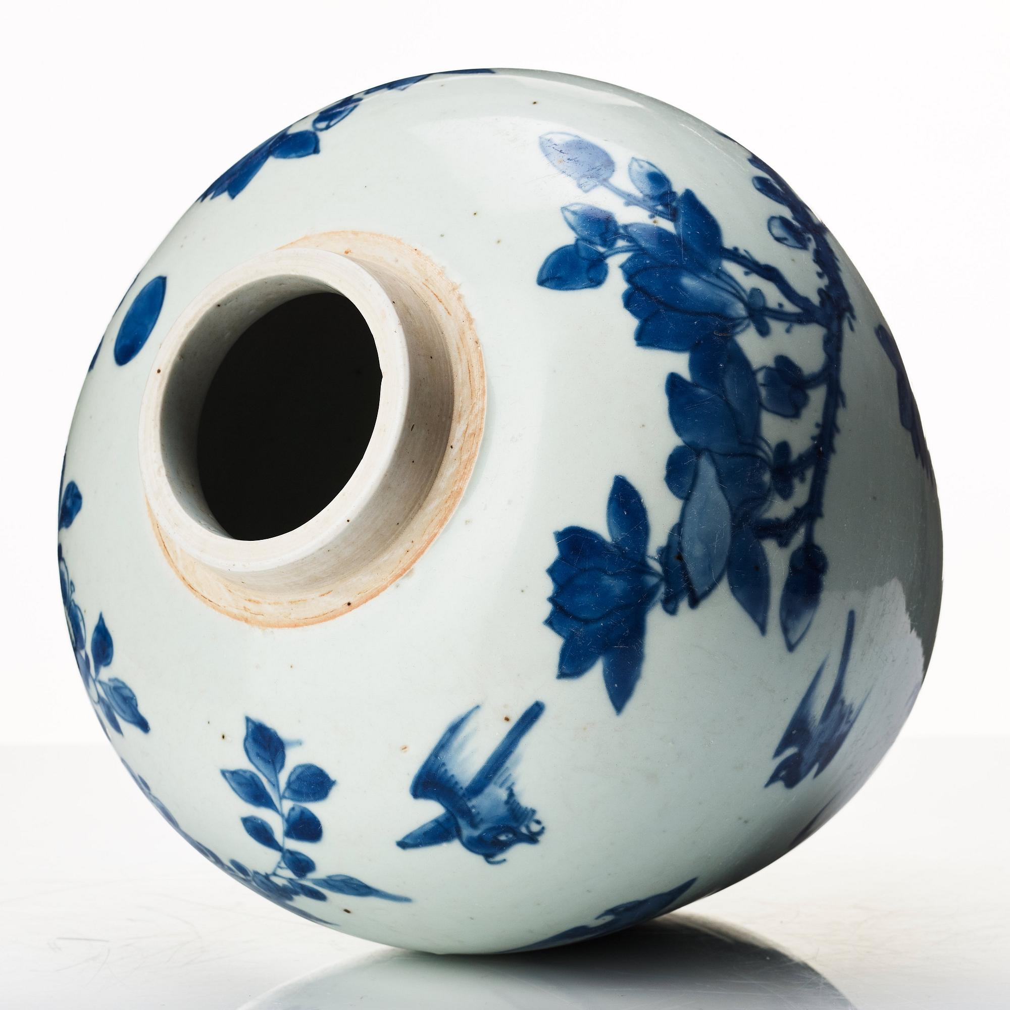 Urna, porslin. Transition, 1600-tal.