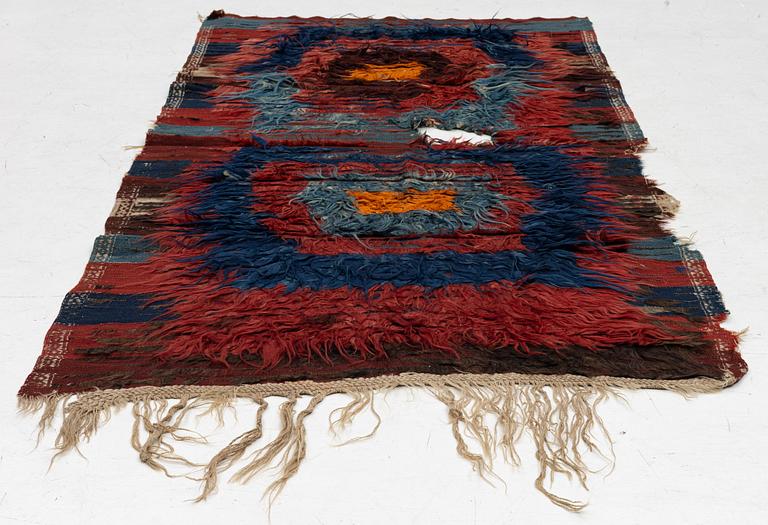 A Filikli fragment, antique probably Karapınar Konya, central Anatolia, c. 210 x 110 cm.