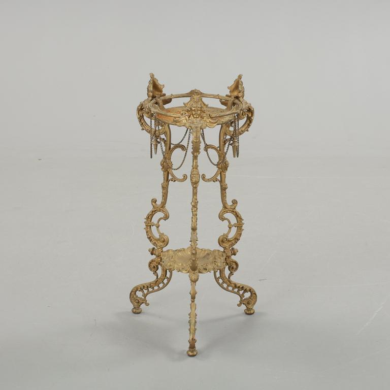 PIEDESTAL, gjutjärn, eklektisk stil, 1900-talets början.