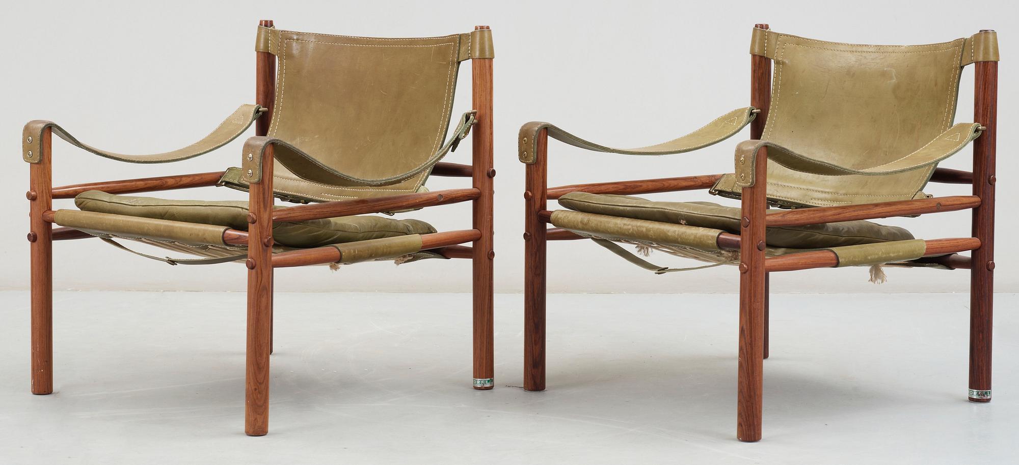 KARMSTOLAR, ett par, "Sirocco", Arne Norell, formgiven 1964.